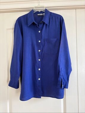 Vintage Chico’s DESIGN 100% linen button up blouse size 2 (Large size 12)